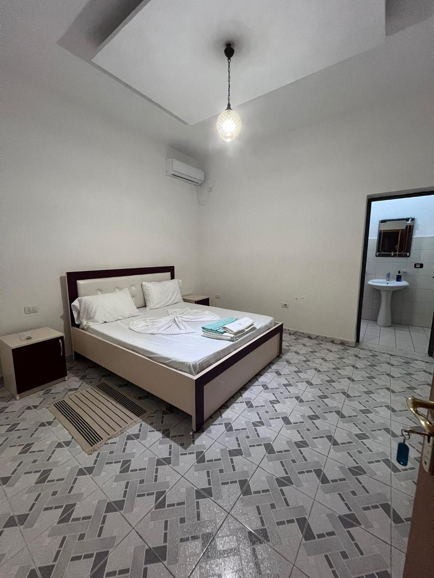 Hostel Internacional Grilë Zewnętrze zdjęcie