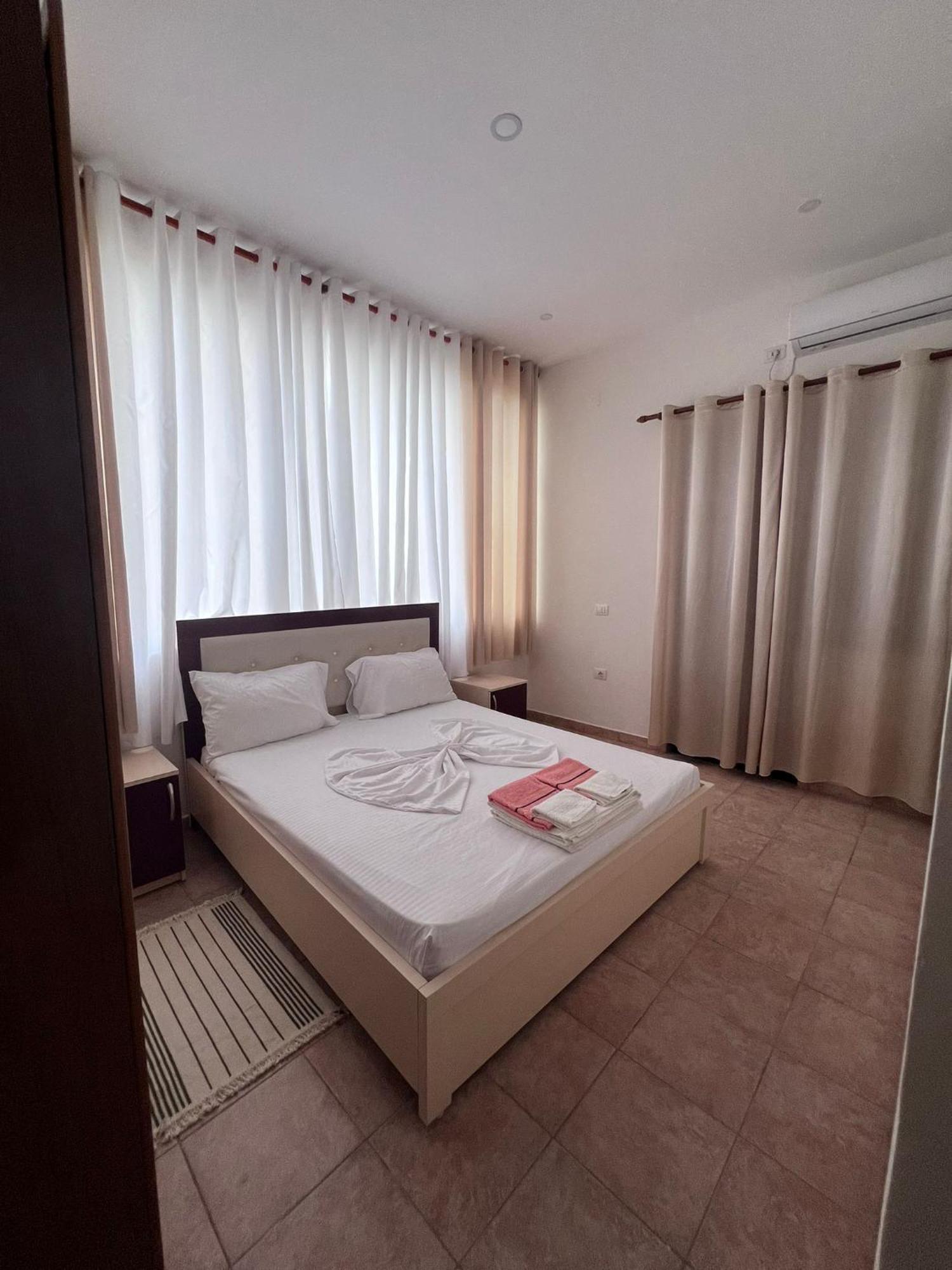 Hostel Internacional Grilë Zewnętrze zdjęcie