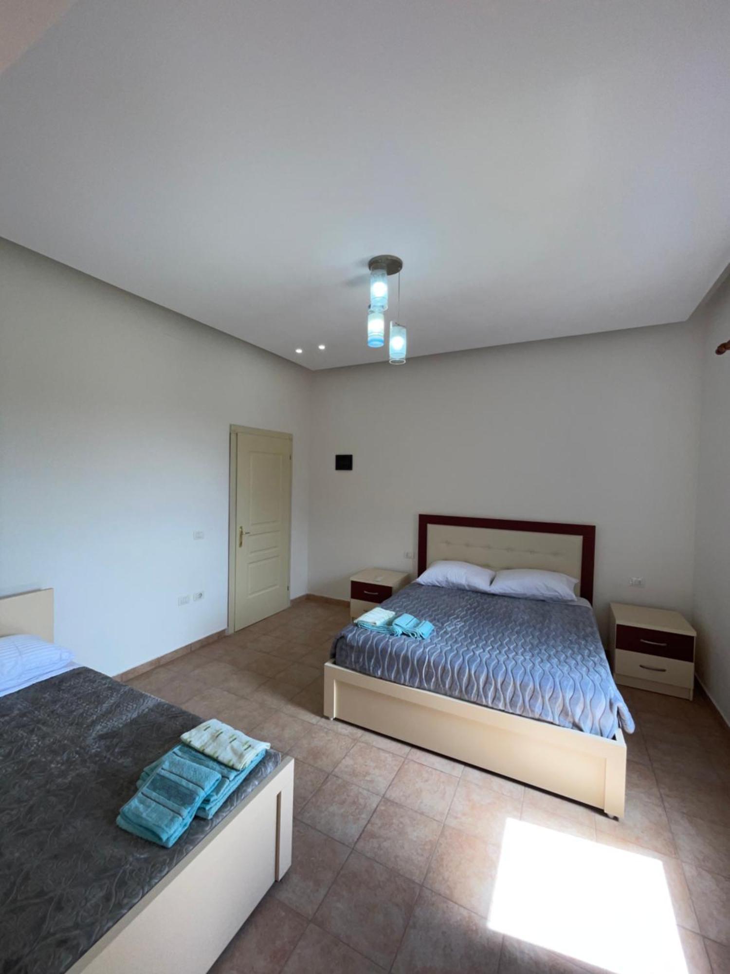 Hostel Internacional Grilë Zewnętrze zdjęcie